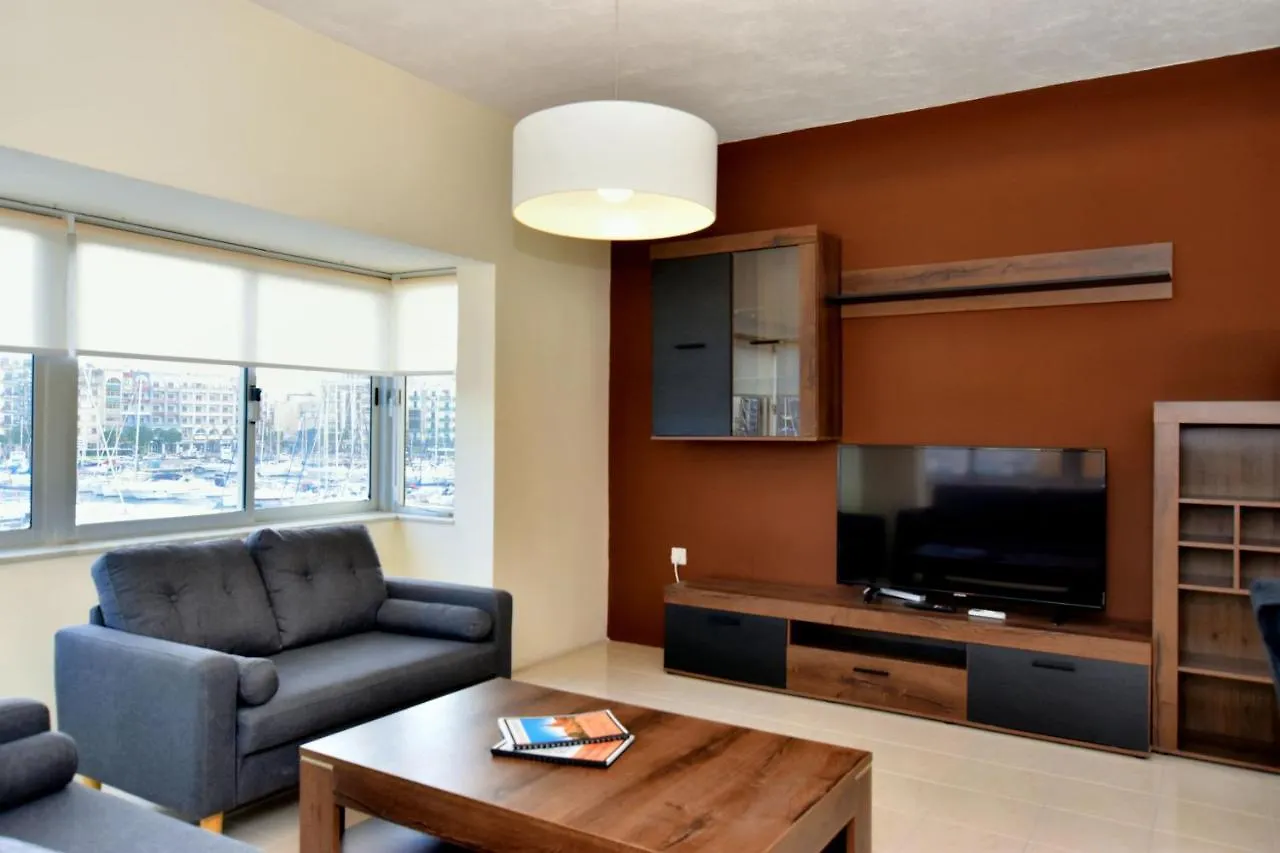 Bright And Spacious 2 Bedroom Apartment With Harbour View - 3 Msida Malta