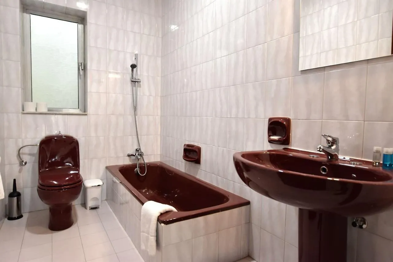 Bright And Spacious 2 Bedroom Apartment With Harbour View - 3 Msida